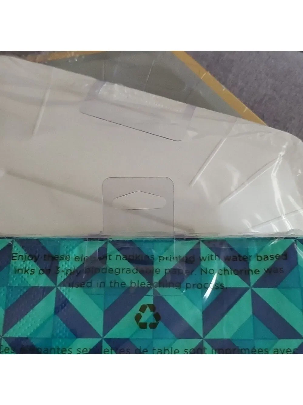 Papyrus Home dinner plates 8 x 2 packages + 20 beverage napkins x 2 packages